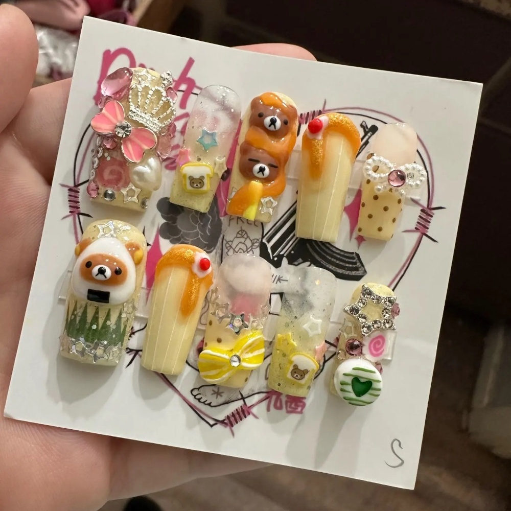 kawaii cutecore ril4kkuma sanri0 japanese harajuku y2k caramel press-on nails